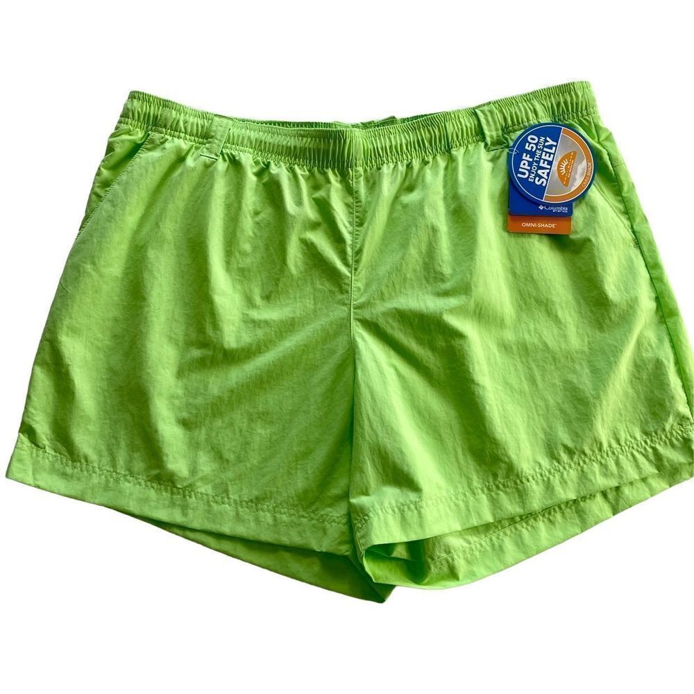 COLUMBIA WOMEN’S 1X BACKCAST WATER SHORT IN LIME GLOW